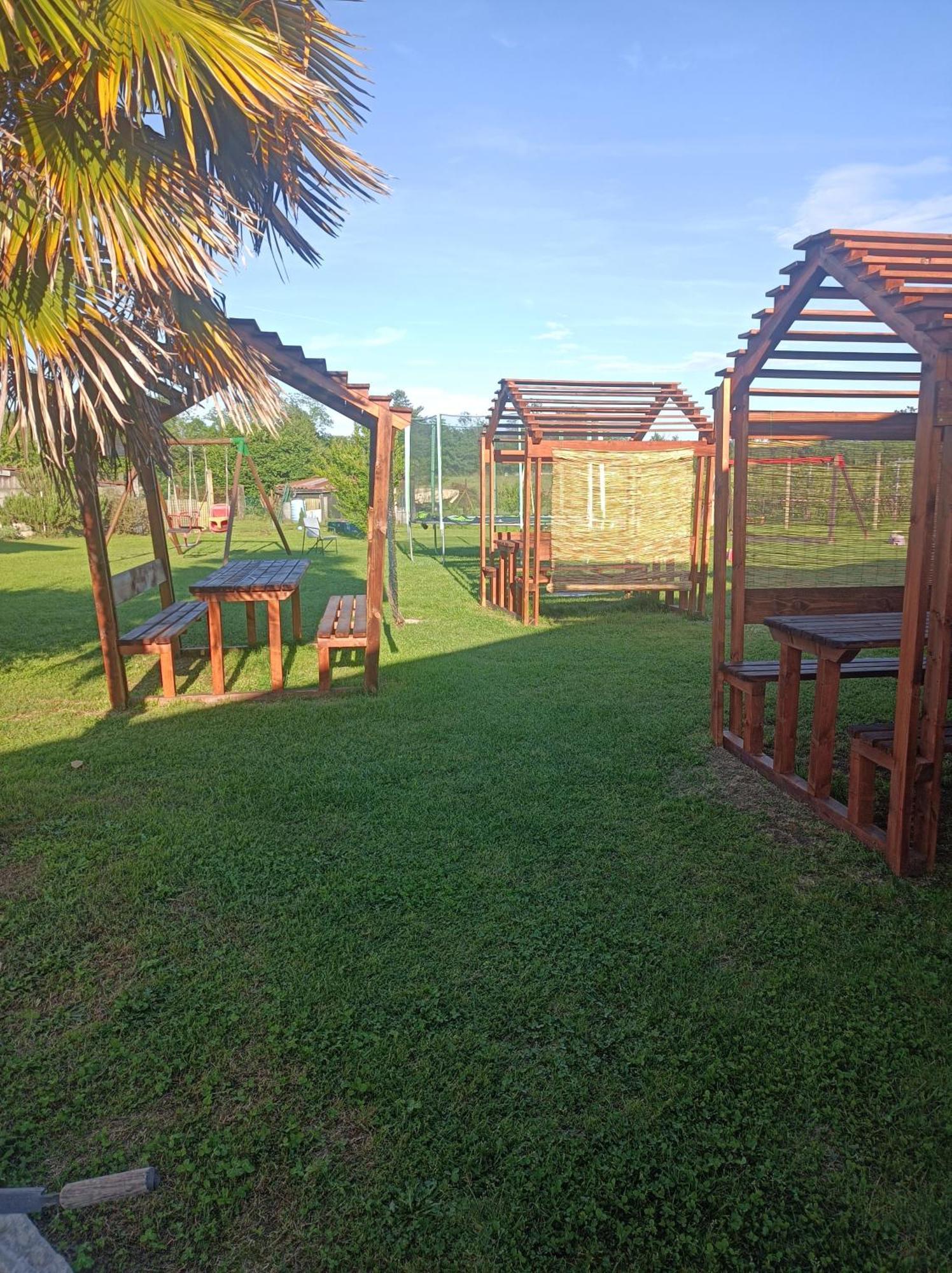 Agriturismo Cascina Aguzza Oleggio Exterior foto