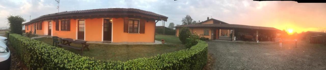 Agriturismo Cascina Aguzza Oleggio Exterior foto